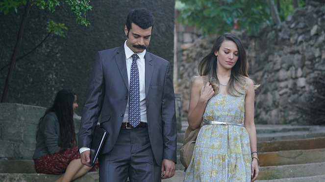 Deli Gönül - Episode 1 - De la película - Murat Ünalmış, Tuvana Türkay