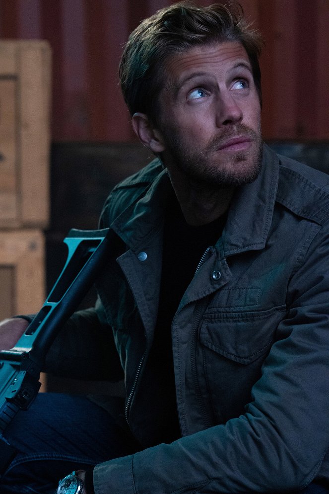 Blood & Treasure - The Wages of Vengeance - Photos - Matt Barr