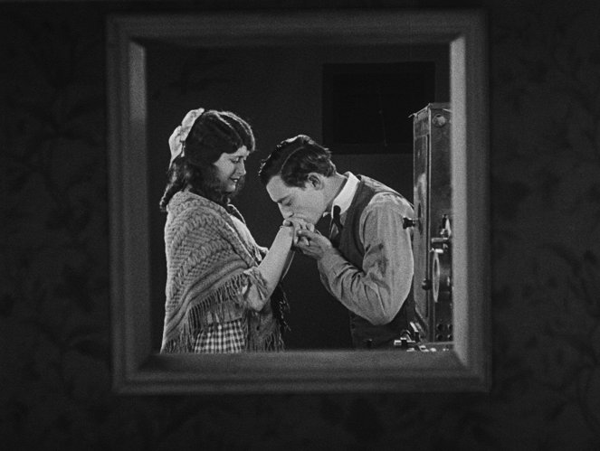 Sherlock Jr. - Van film - Kathryn McGuire, Buster Keaton