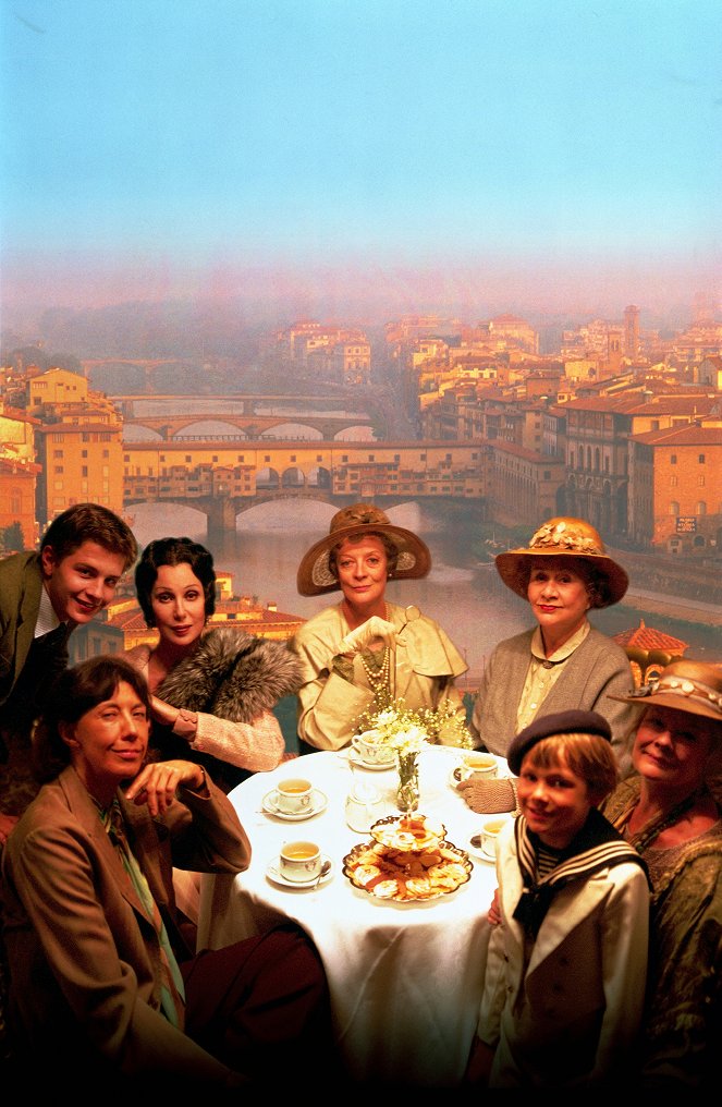 Tee mit Mussolini - Werbefoto - Baird Wallace, Cher, Maggie Smith, Joan Plowright, Lily Tomlin, Charlie Lucas, Judi Dench
