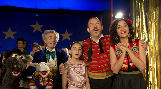 Sesamstraße präsentiert: Alarm im Zirkus - Z filmu