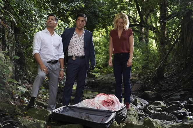 Magnum P.I. - Season 2 - The Man in the Secret Room - Photos - Jay Hernandez, Tim Kang, Perdita Weeks