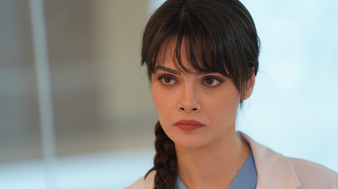 Mucize Doktor - Season 1 - De la película - Sinem Ünsal