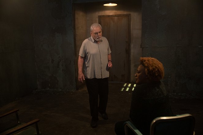 NCIS: New Orleans - Tick Tock - Photos - Stacy Keach, CCH Pounder