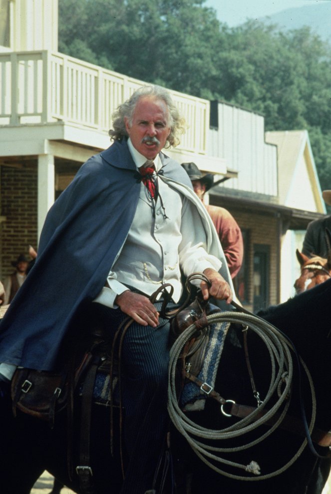 Dead Man's Revenge - Do filme - Bruce Dern