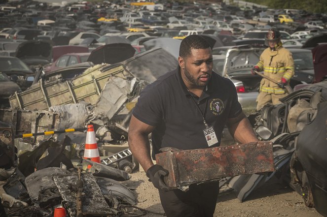 Légikatasztrófák nyomában - Season 18 - Kényszerleszállás a halálba - Filmfotók