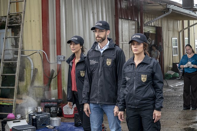 Agenci NCIS: Nowy Orlean - Season 5 - Legacy - Z filmu - Necar Zadegan, Rob Kerkovich, Vanessa Ferlito