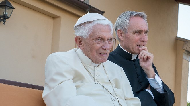 Klein Bayern im Vatikan - ein Besuch bei Papst Benedikt XVI. em. - Z filmu