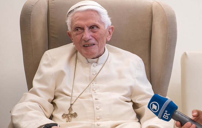 Klein Bayern im Vatikan - ein Besuch bei Papst Benedikt XVI. em. - Filmfotók