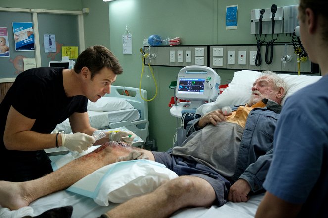 Doctor Doctor - The Great Campaign - Photos - Rodger Corser