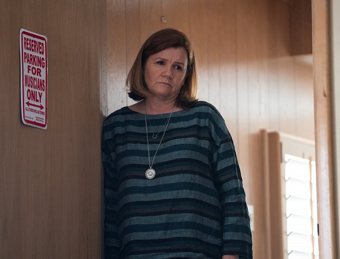 The Outsider - Fish in a Barrel - Photos - Mare Winningham