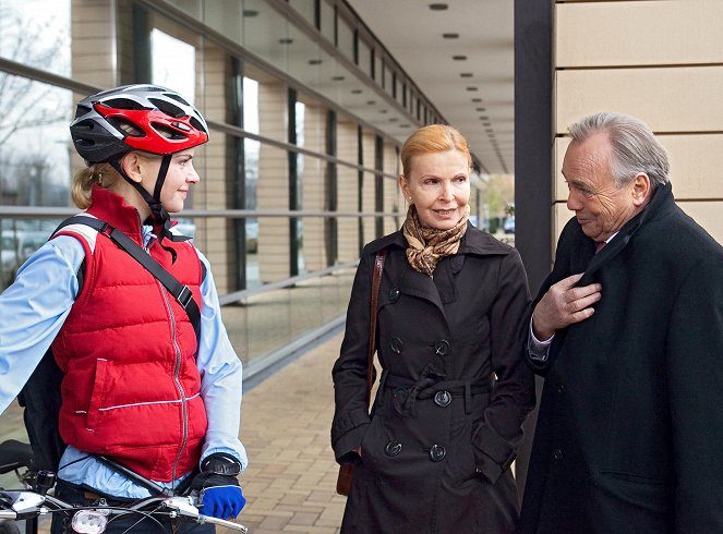 In aller Freundschaft - Narben - Filmfotók