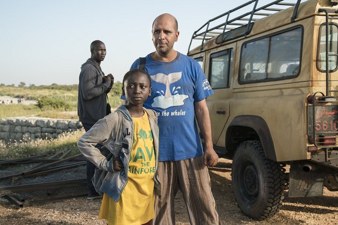 Naïf et Insensé - Film - Checco Zalone