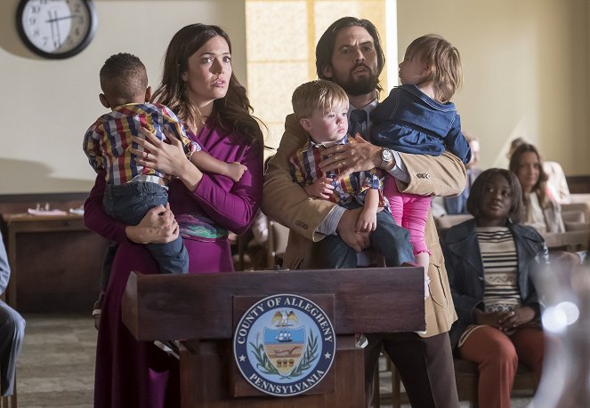This Is Us - Season 2 - The Most Disappointed Man - Photos - Mandy Moore, Milo Ventimiglia