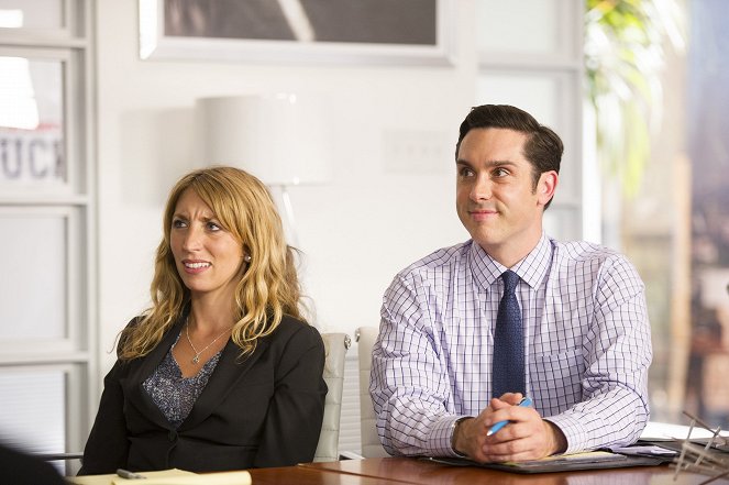 Episodes - Season 3 - Episode 9 - Photos - Daisy Haggard, Joseph May