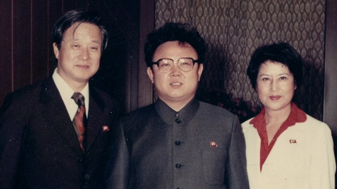 Pohled zevnitř: Severní Korea: Tři Kimové - Syn Slunce - Z filmu