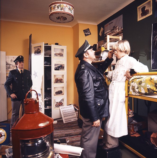 Polizeiinspektion 1 - Einstein Junior - Filmfotók - Elmar Wepper, Walter Sedlmayr, Georg Wondrak