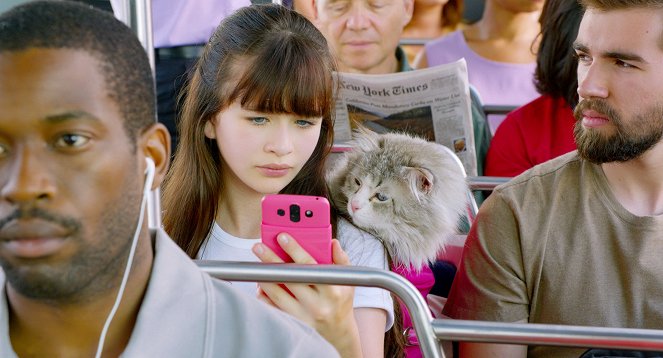 Siete vidas, este gato es un peligro - De la película - Malina Weissman