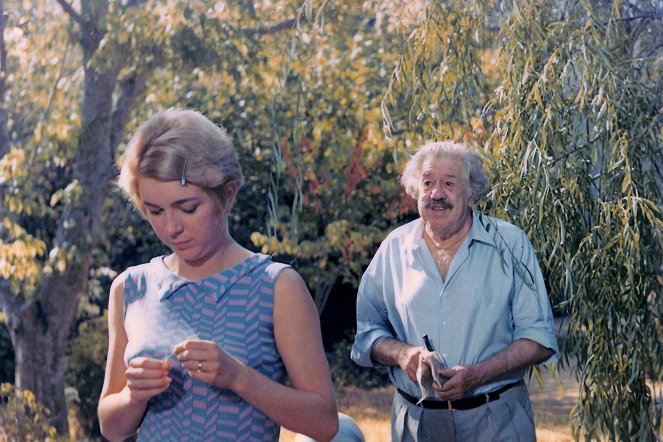 Az az átkozott nagyapa - Filmfotók - Marie Dubois, Michel Simon