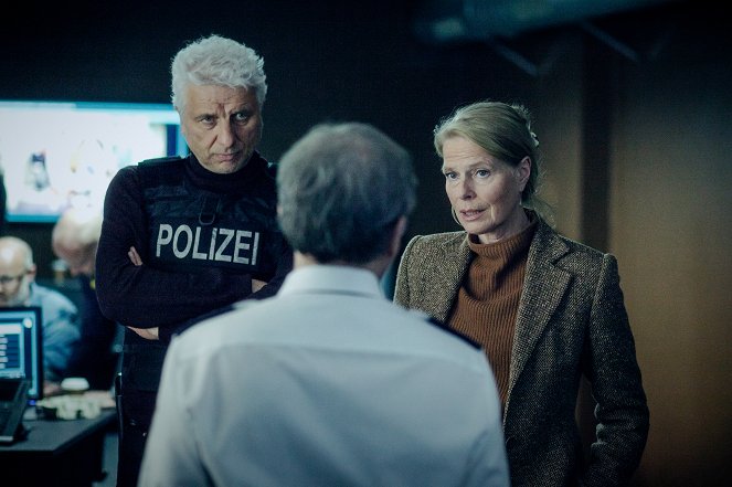 Tatort - Unklare Lage - Z filmu - Udo Wachtveitl, Corinna Kirchhoff