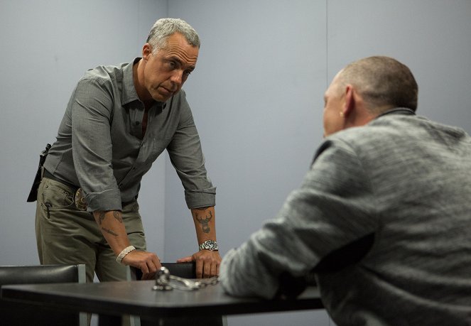 Bosch - Who's Lucky Now? - Photos - Titus Welliver