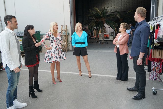 Beverly Hills 90210 - Picture's Up - Z filmu - Brian Austin Green, Shannen Doherty, Tori Spelling, Jennie Garth, Gabrielle Carteris, Ian Ziering