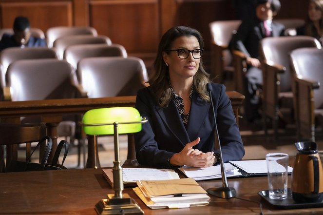 Blue Bloods - Careful What You Wish For - Film - Bridget Moynahan