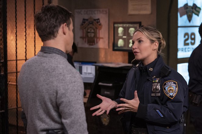 Blue Bloods - Careful What You Wish For - Film - Vanessa Ray