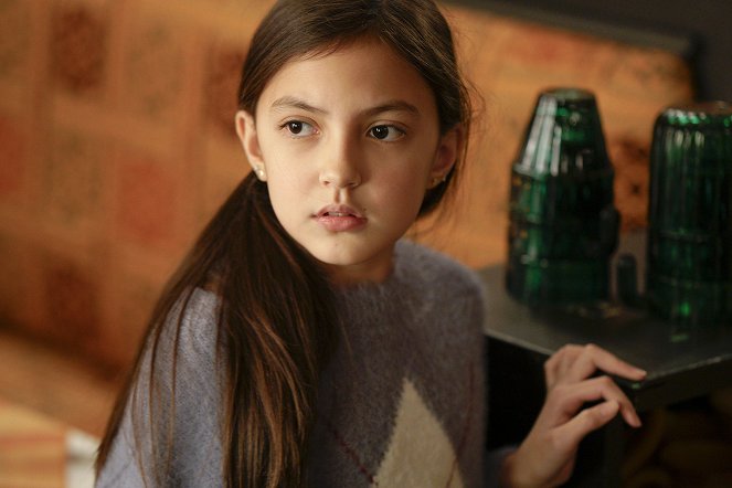 Ötösfogat – Az Acosta-család - Pilot - Filmfotók - Elle Paris Legaspi