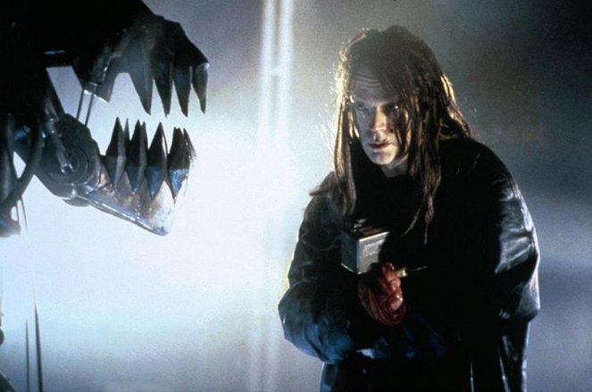 Death Machine - Do filme - Brad Dourif