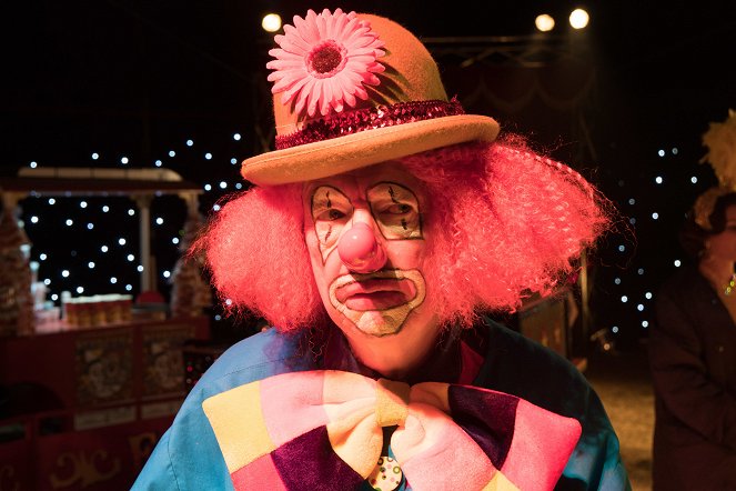Morderstwa w Midsomer - Kto się boi klaunów - Z filmu