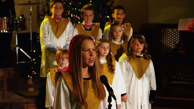 Saving Christmas - Kuvat elokuvasta - Ariana Bagley