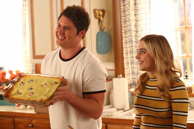 American Housewife - One Step Forward, Three Steps Back - Do filme - Matt Shively, Meg Donnelly