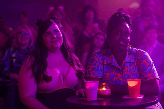 Shrill - Kevin - Film - Aidy Bryant, Lolly Adefope