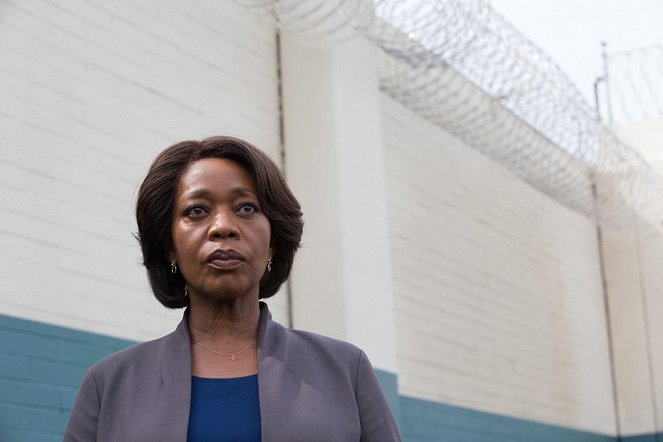 Clemency - De la película - Alfre Woodard