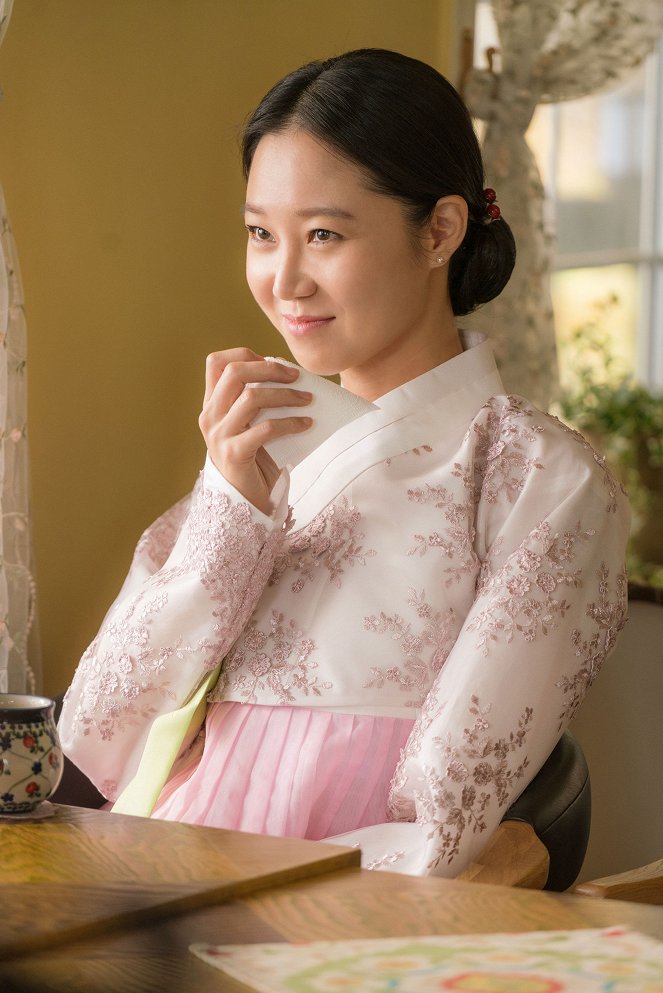 Jigeum mannaleo gabnida - De la película - Hyo-jin Gong