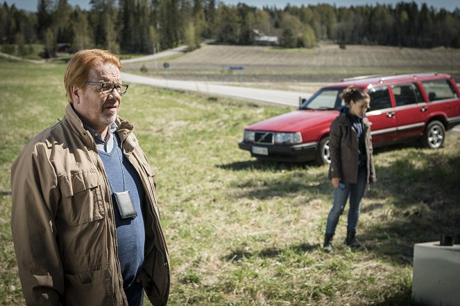 Kummeli esittää: Kontio & Parmas - Season 1 - Paljastuksia - Filmfotos - Heikki Silvennoinen, Elsa Saisio