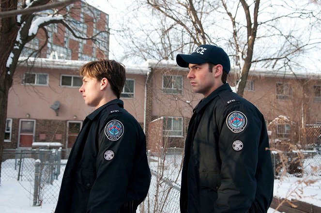 Rookie Blue - On the Double - Van film