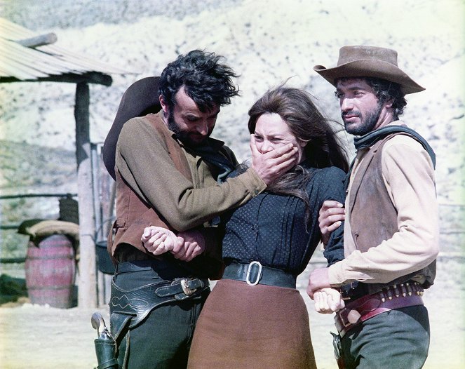 Una cuerda, un Colt - De la película - Michèle Mercier, Philippe Baronnet