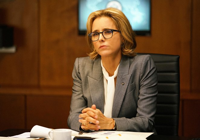 Madam Secretary - Season 5 - The Chaos Game - Photos - Téa Leoni