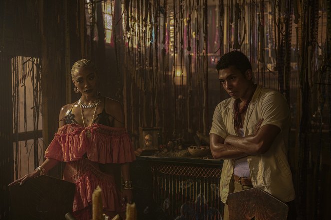 Chilling Adventures of Sabrina - Chapter Twenty-One: The Hellbound Heart - Photos - Tati Gabrielle, Chance Perdomo