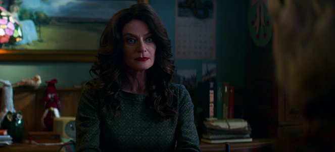Chilling Adventures of Sabrina - Chapter Eleven: A Midwinter's Tale - Photos - Michelle Gomez