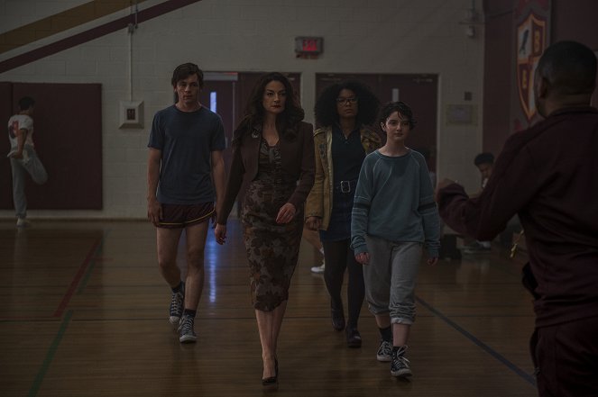 Chilling Adventures of Sabrina - Chapter Twelve: The Epiphany - Photos - Ross Lynch, Michelle Gomez, Jaz Sinclair, Lachlan Watson
