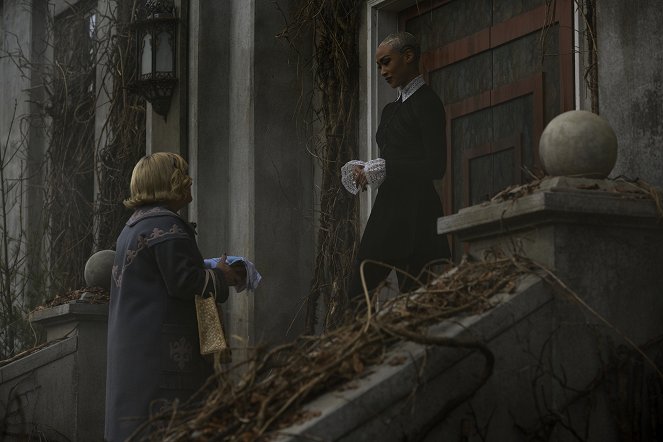 Chilling Adventures of Sabrina - Chapter Seventeen: The Missionaries - Photos - Tati Gabrielle