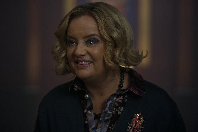 Chilling Adventures of Sabrina - Chapter Eighteen: The Miracles of Sabrina Spellman - Photos - Lucy Davis