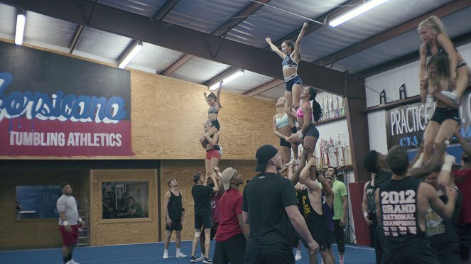 Cheerleading - Season 1 - God Blessed Texas - Filmfotos