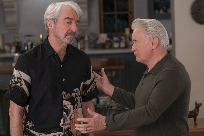Grace and Frankie - The Trophy Wife - Photos - Sam Waterston, Martin Sheen
