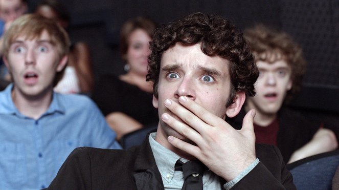 He's Way More Famous Than You - Filmfotók - Michael Urie
