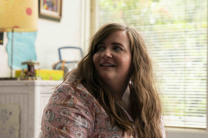 Shrill - Camp - Film - Aidy Bryant