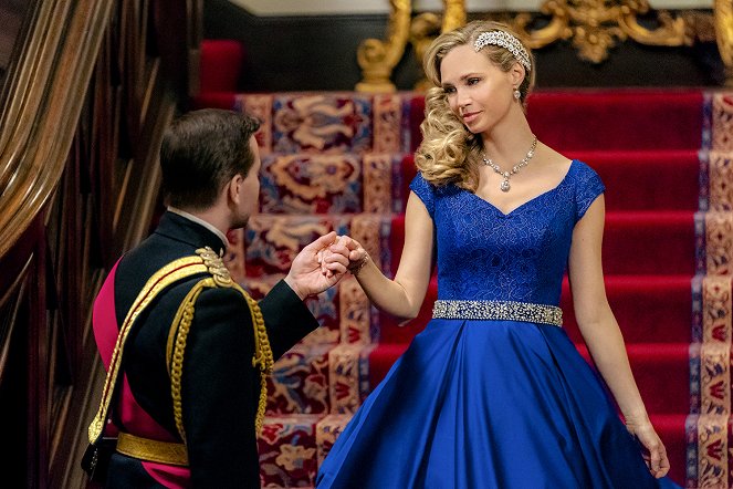 Royally Ever After - Ich heirate einen Prinzen! - Filmfotos - Fiona Gubelmann